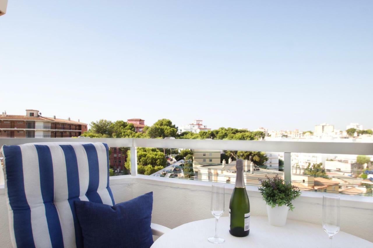 R&E Apartments ตอร์เรโมลิโนส ภายนอก รูปภาพ